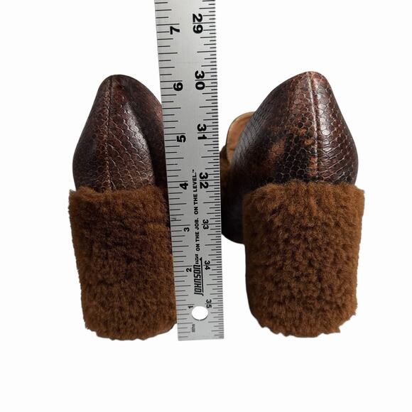 BCBGMAXAZRIA Lambo Furry Loafers Leather Heels Womens Sz 9 Brown Snakeskin - Picture 9 of 12